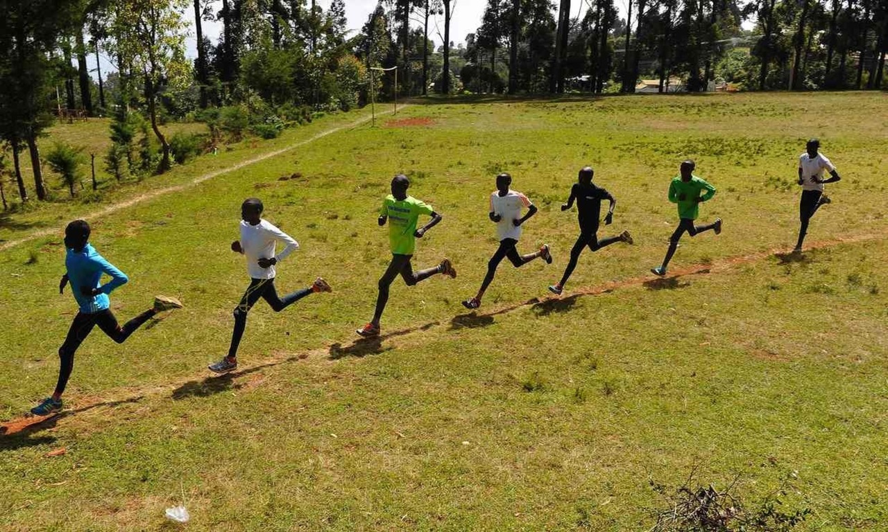kenyan-runners